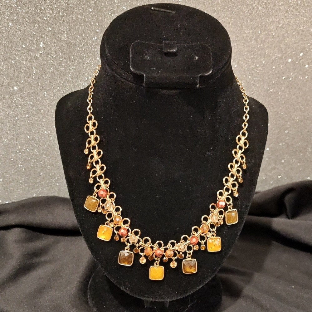 Gold Metallic Bib Cabochon Necklace